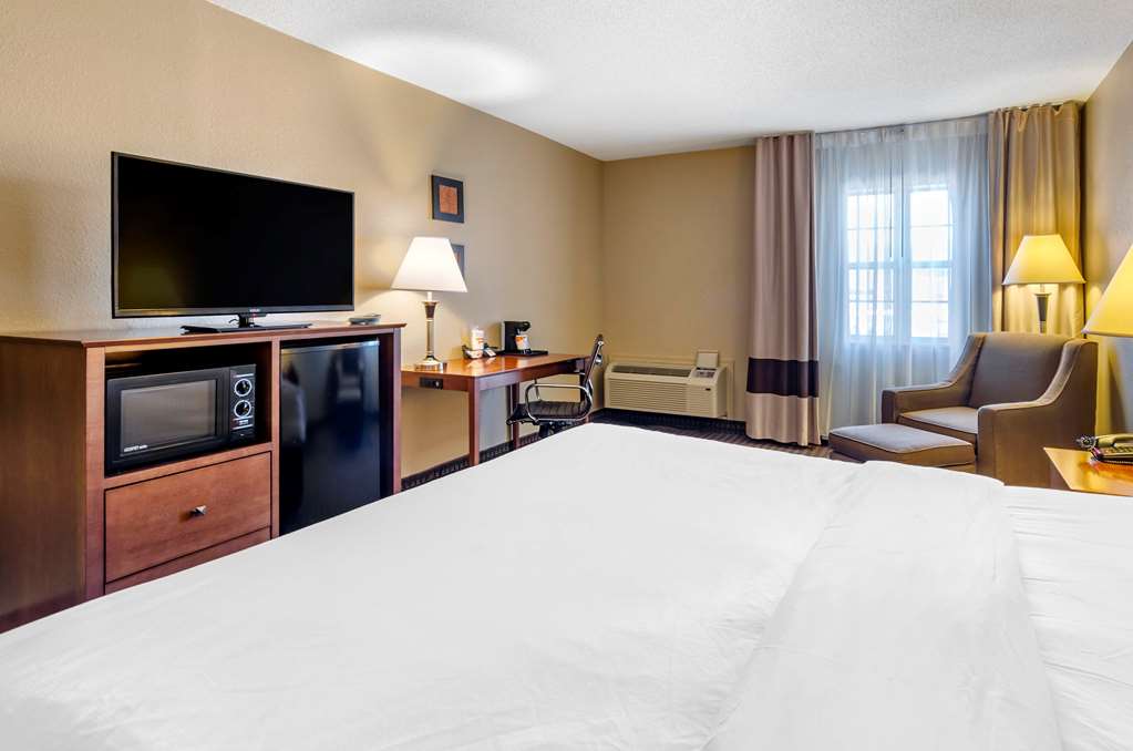 comfort inn and suites
