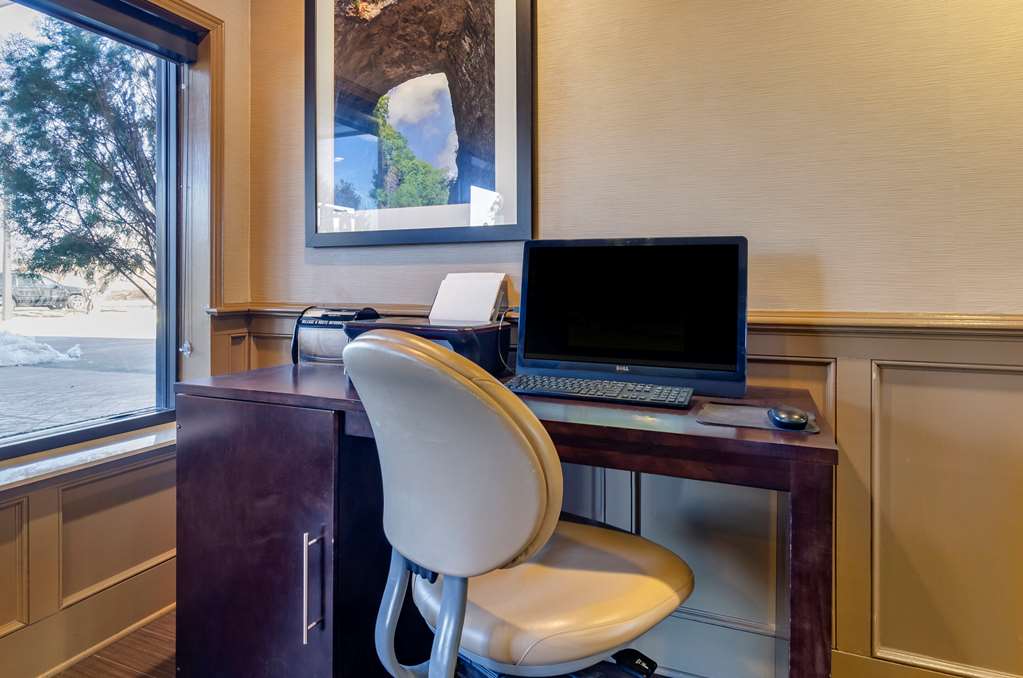 comfort inn and suites