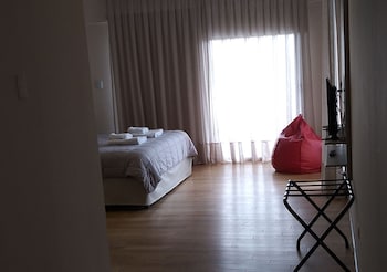 apart hotel quijote by dot suites