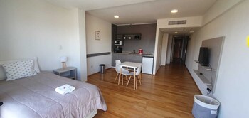 apart hotel quijote by dot suites