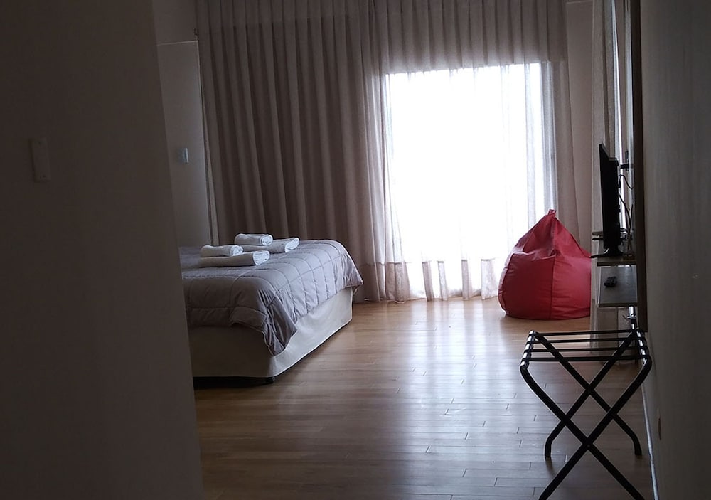 apart hotel quijote by dot suites