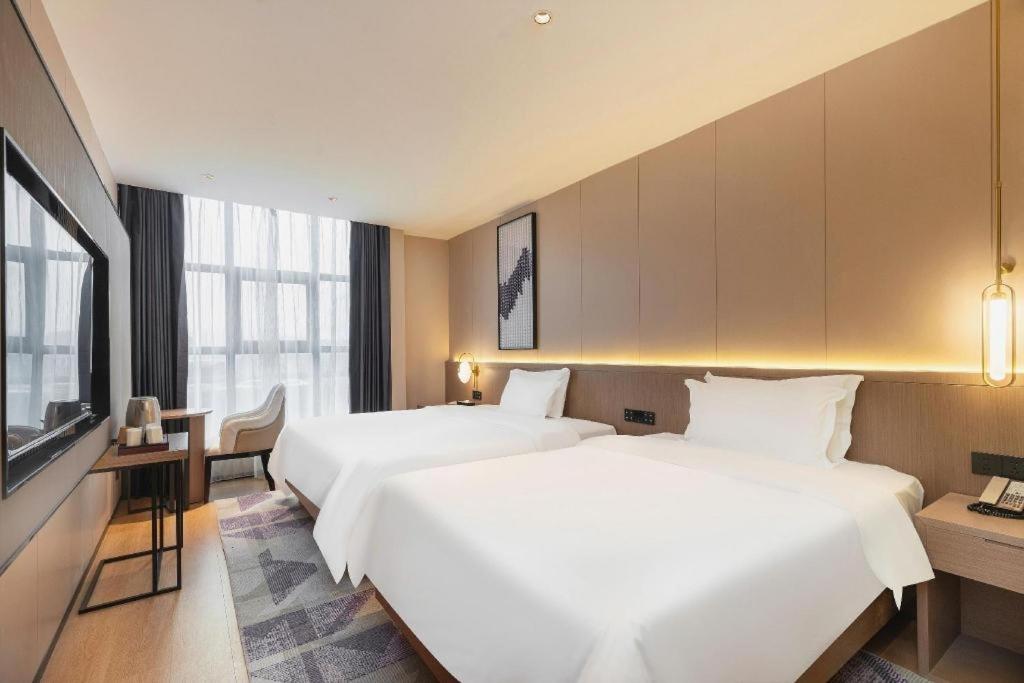 lavande hotel guangzhou financial city tianhe park metro station