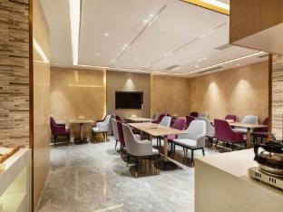 lavande hotel guangzhou financial city tianhe park metro station