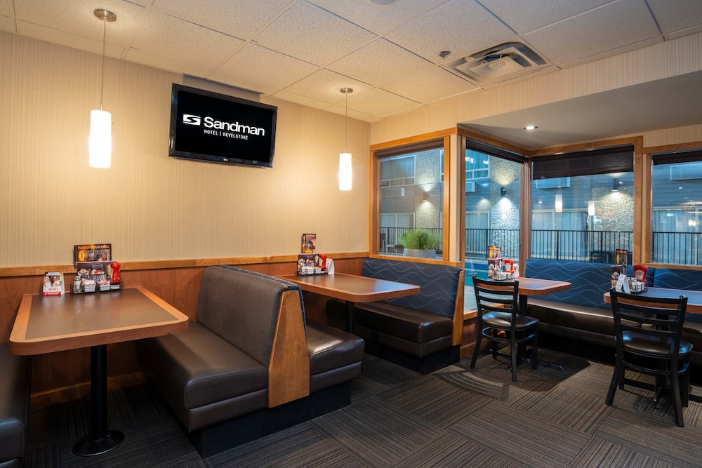sandman hotel revelstoke