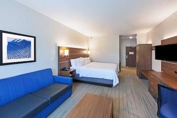 holiday inn express and suites lenexa overland park area