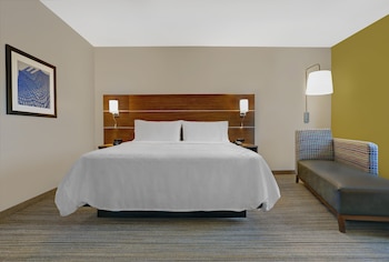 holiday inn express and suites lenexa overland park area