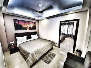 hotel aerocity purple orchid