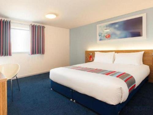 travelodge bracknell central