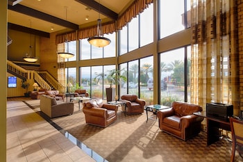 Red Lion Hotel Redding,Shasta>>Redding,3 star