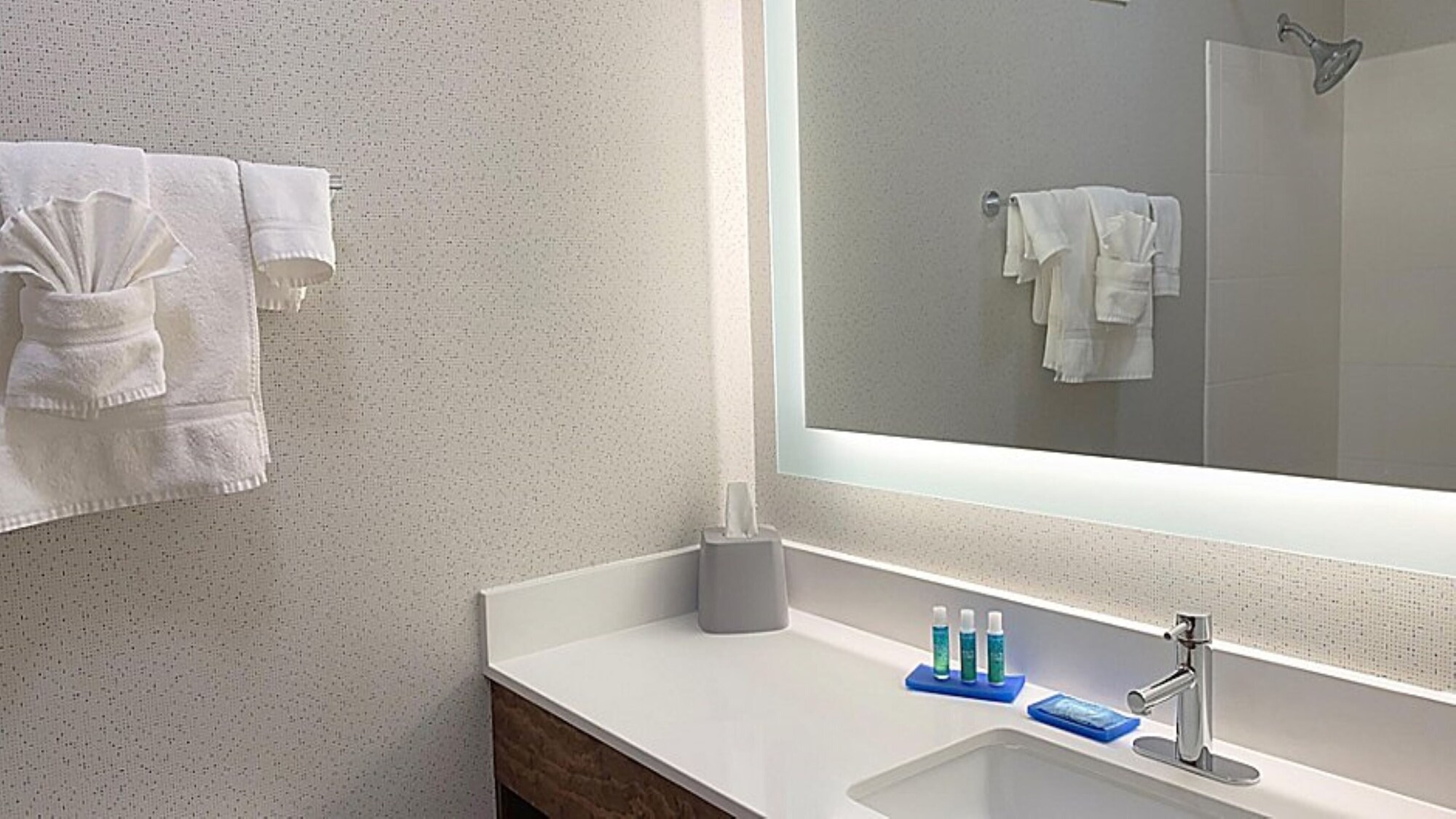 holiday inn express and suites reidsville by ihg