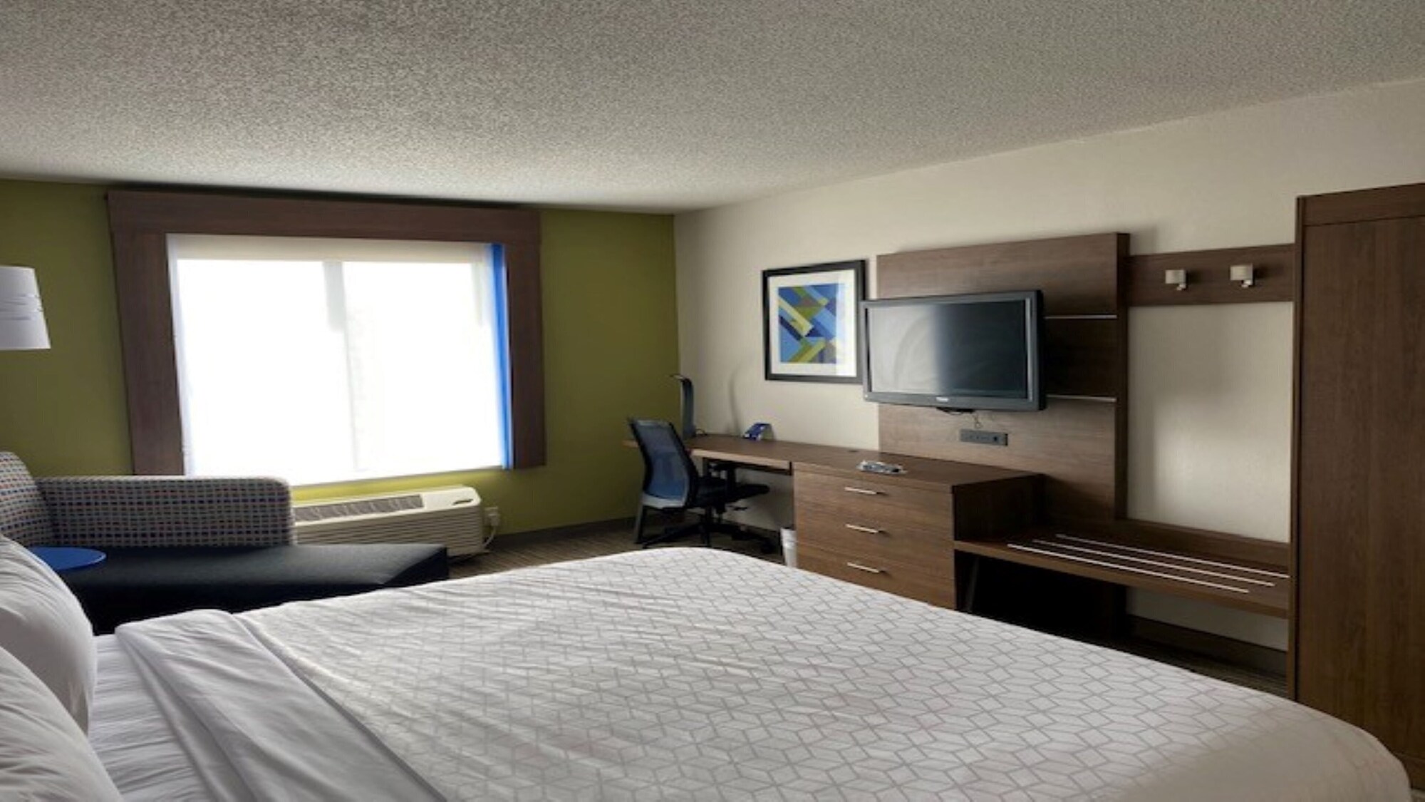 holiday inn express and suites reidsville by ihg