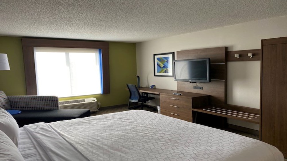 holiday inn express and suites reidsville by ihg