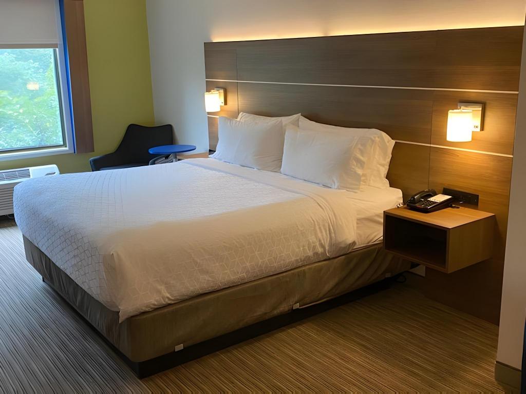holiday inn express and suites reidsville by ihg
