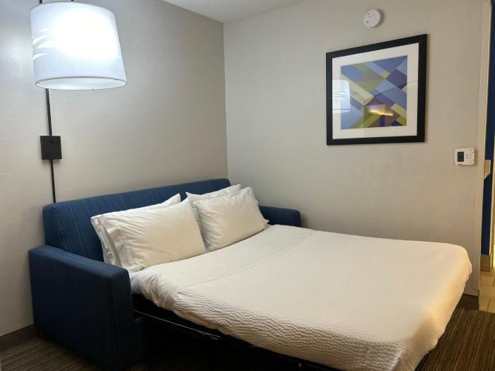 holiday inn express and suites reidsville by ihg
