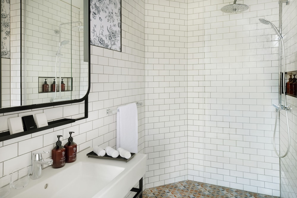 movenpick hotel the hague