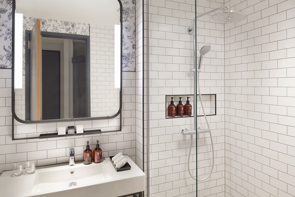 movenpick hotel the hague