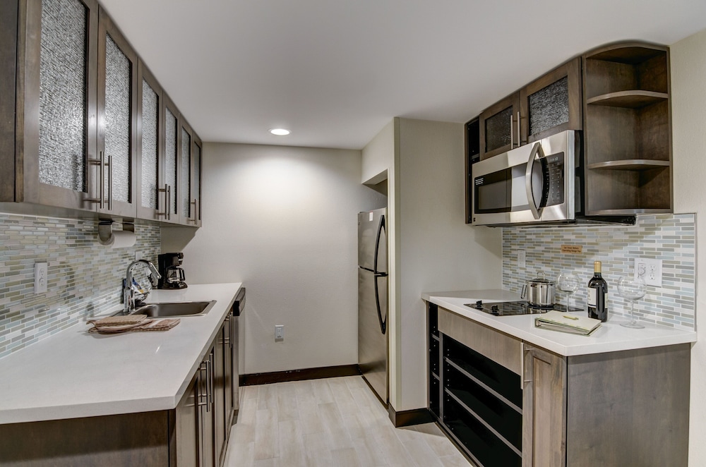 candlewood suites richmond west broad by ihg