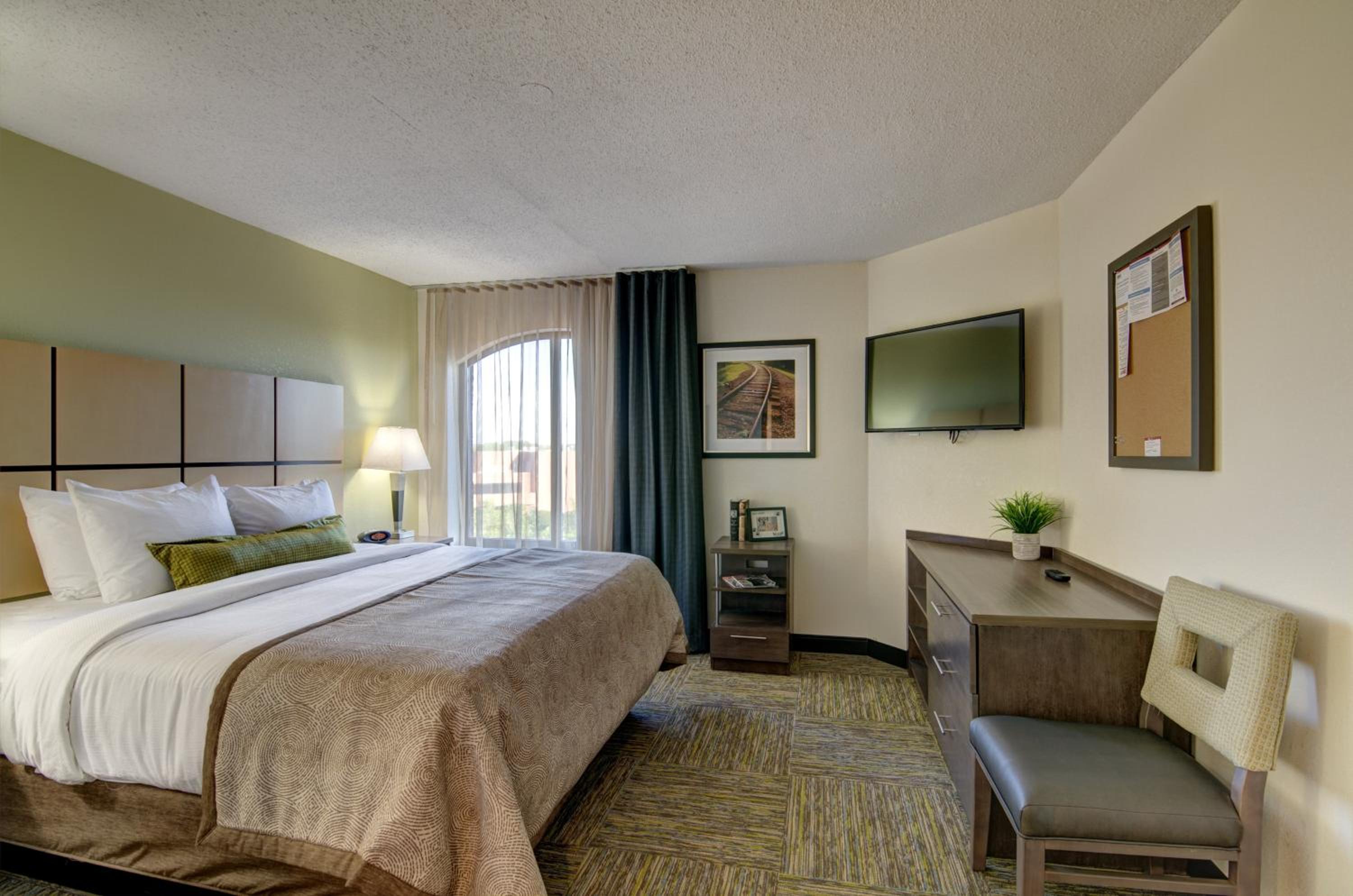 candlewood suites richmond west broad by ihg