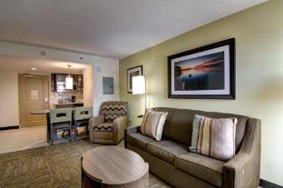 candlewood suites richmond west broad by ihg