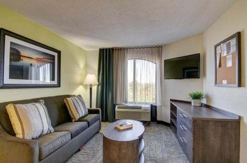 candlewood suites richmond west broad by ihg