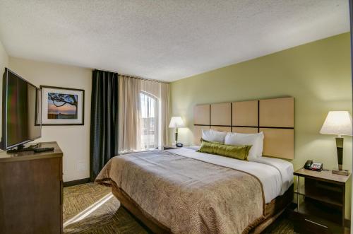 candlewood suites richmond west broad by ihg
