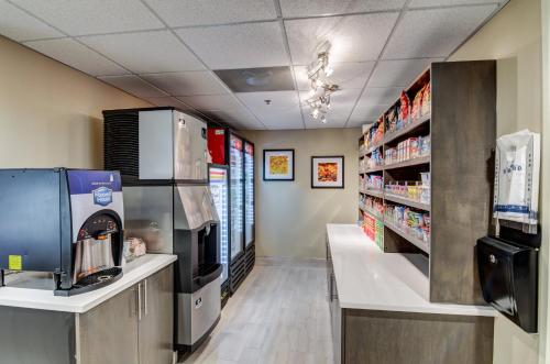 candlewood suites richmond west broad by ihg