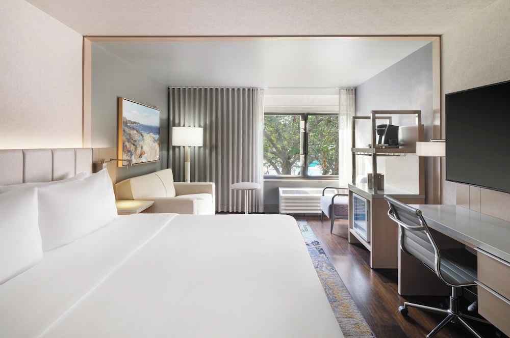 hotel indigo east end by ihg