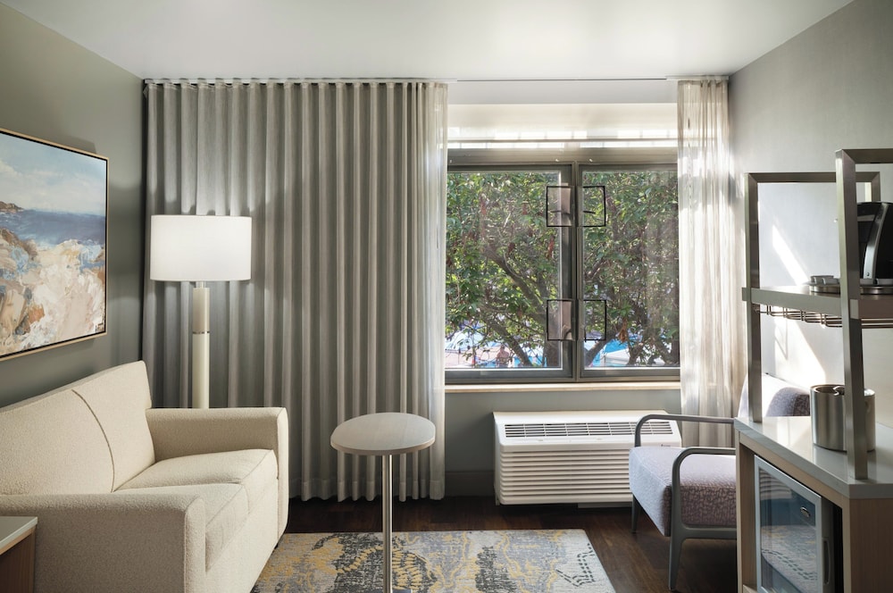 hotel indigo east end by ihg