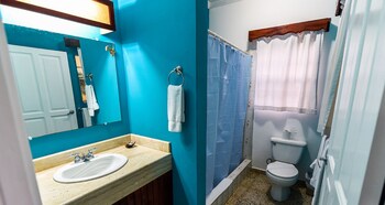 hotel turquoise bay resort