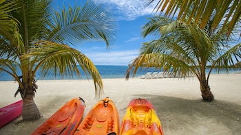 hotel turquoise bay resort