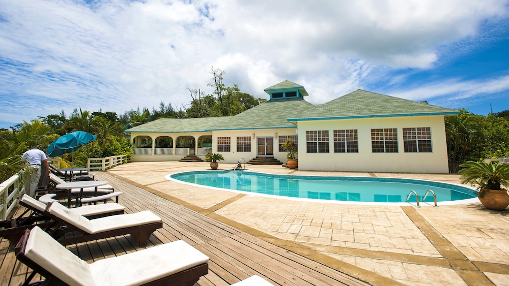 hotel turquoise bay resort