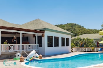 hotel turquoise bay resort