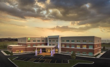 holiday inn express and suites lockport