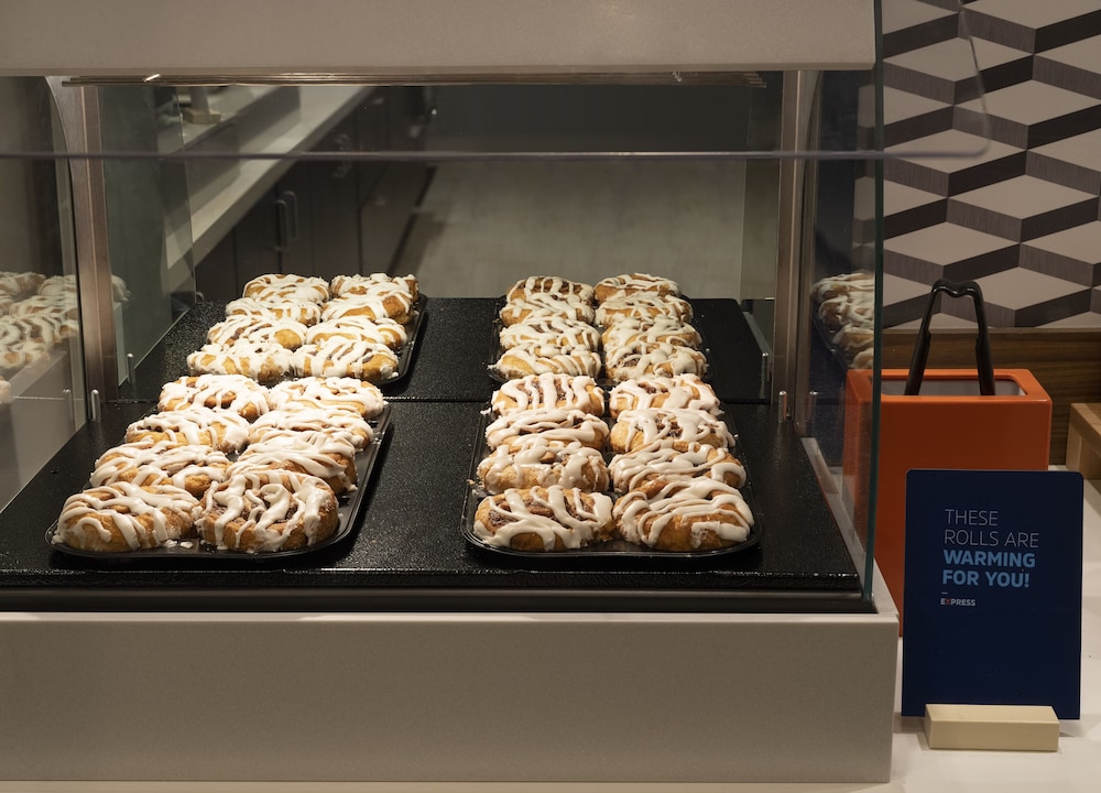 holiday inn express and suites lockport