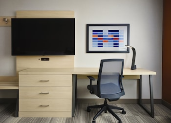 holiday inn express and suites lockport