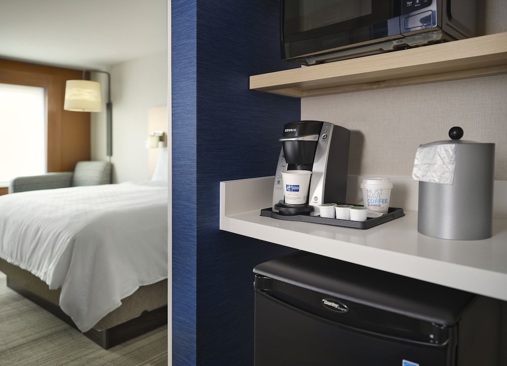 holiday inn express and suites lockport