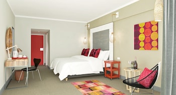 26 degrees south bush boho hotel