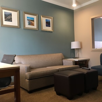 Mainstay Suites John Wayne Airport By Choice Hotels,Near The Beach,3 star