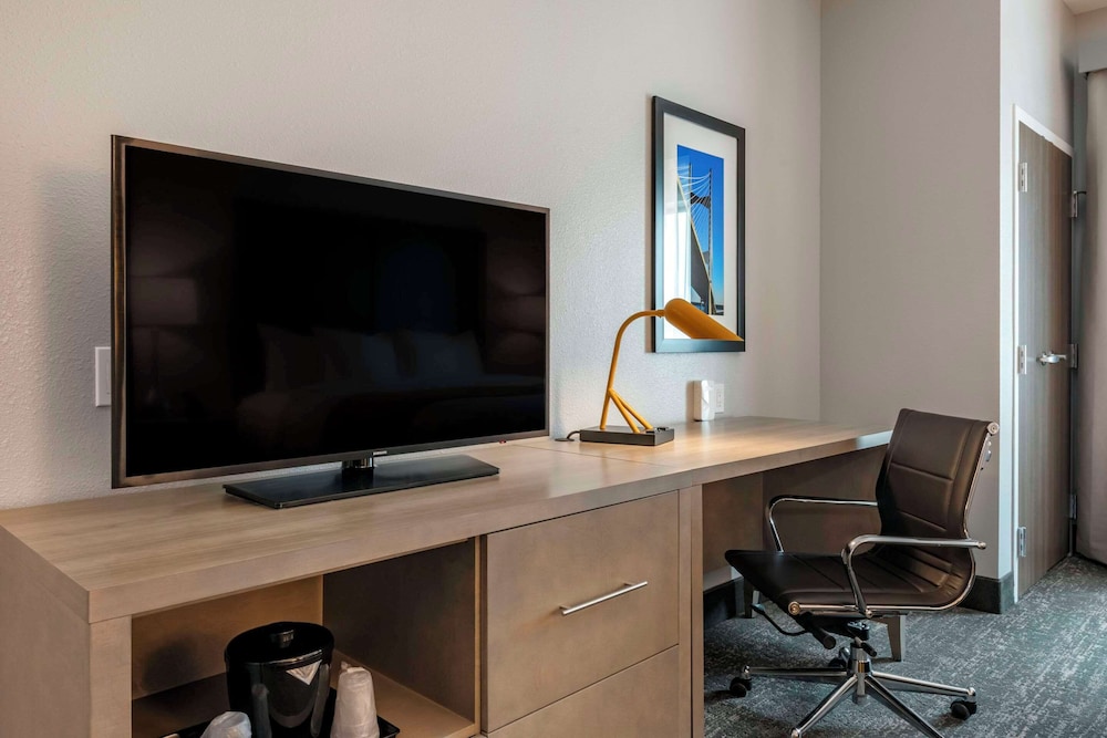 comfort inn and suites jacksonville orange park