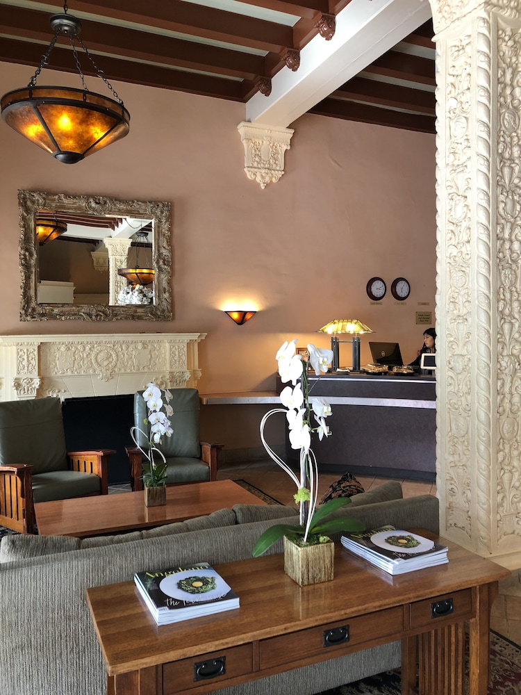 hotel carmel