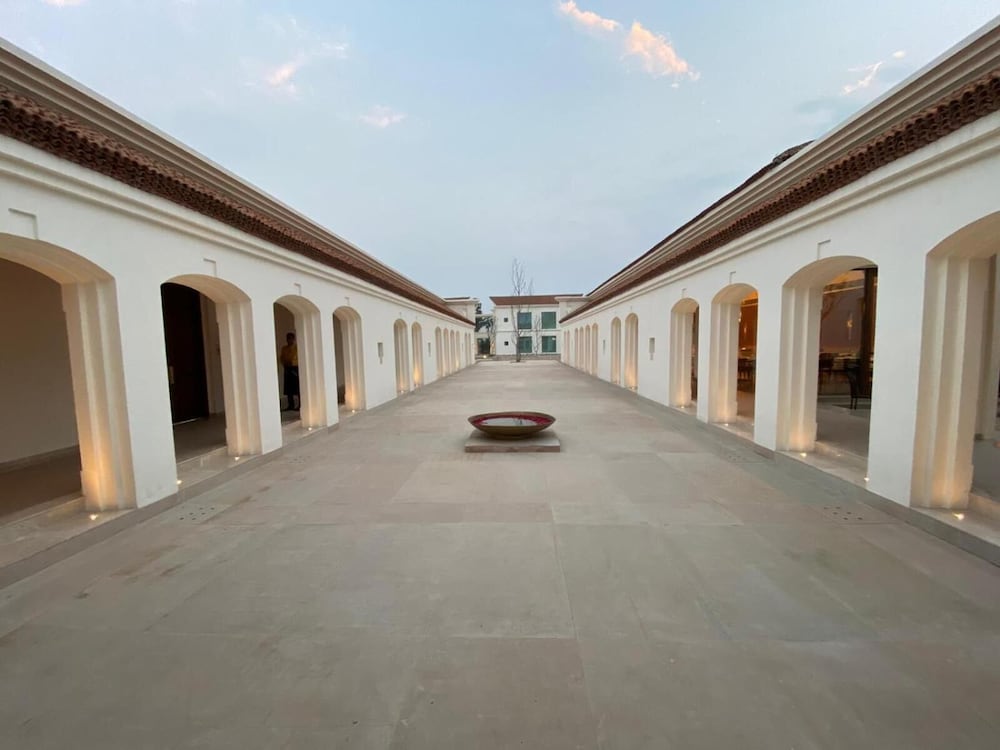 marasa sarovar premiere bodhgaya