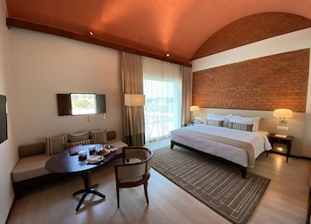 marasa sarovar premiere bodhgaya