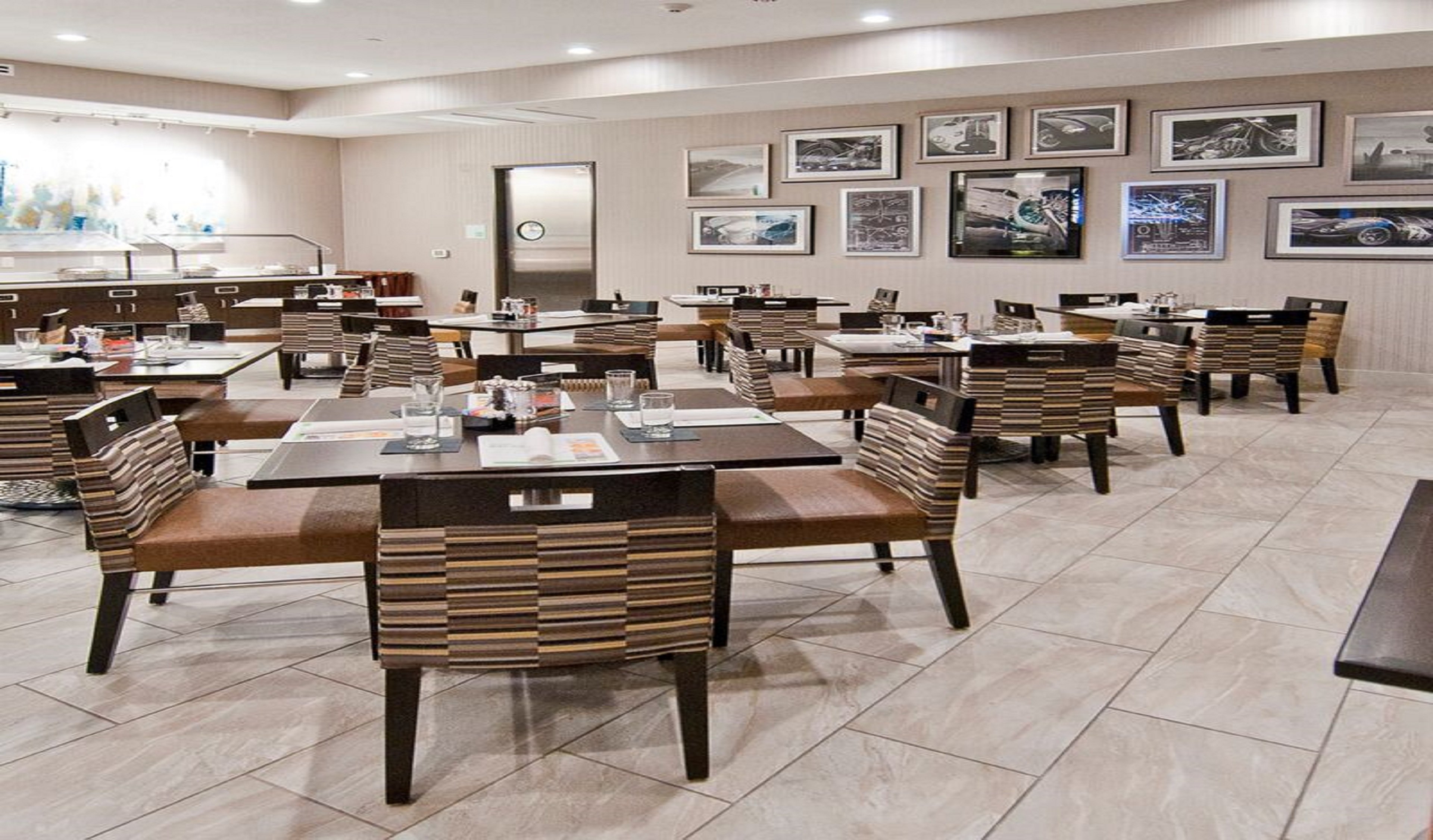holiday inn austin airport by ihg