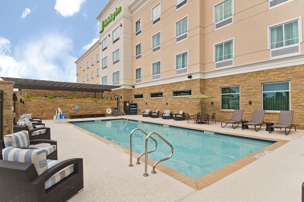 holiday inn austin airport by ihg