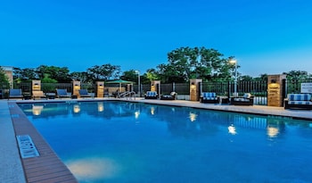 Holiday Inn Austin Airport By Ihg,Taylor>>Austin,3 star