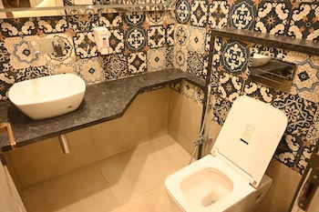 hotel vikram palace