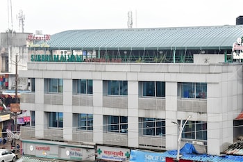 hotel monarch center point