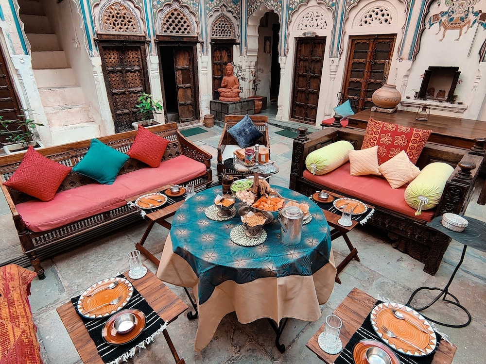 vedaaranya haveli am hotel kollection
