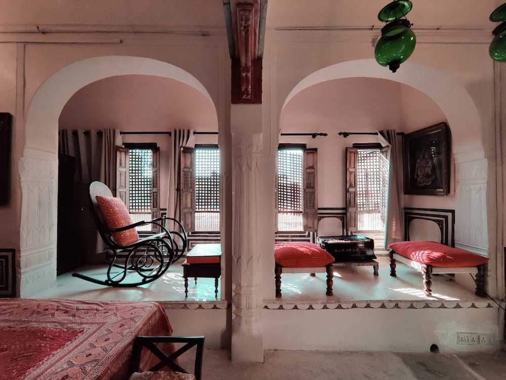 vedaaranya haveli am hotel kollection