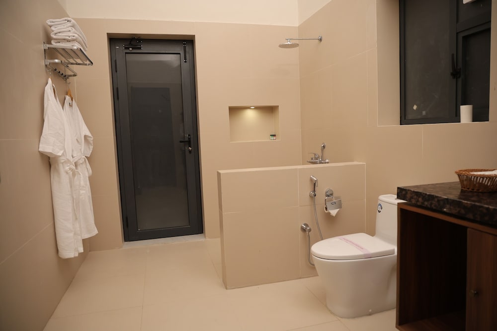 jawai bera leopard camp